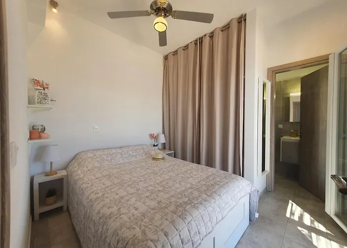 Antiparos Vibes アパート Agios Georgios